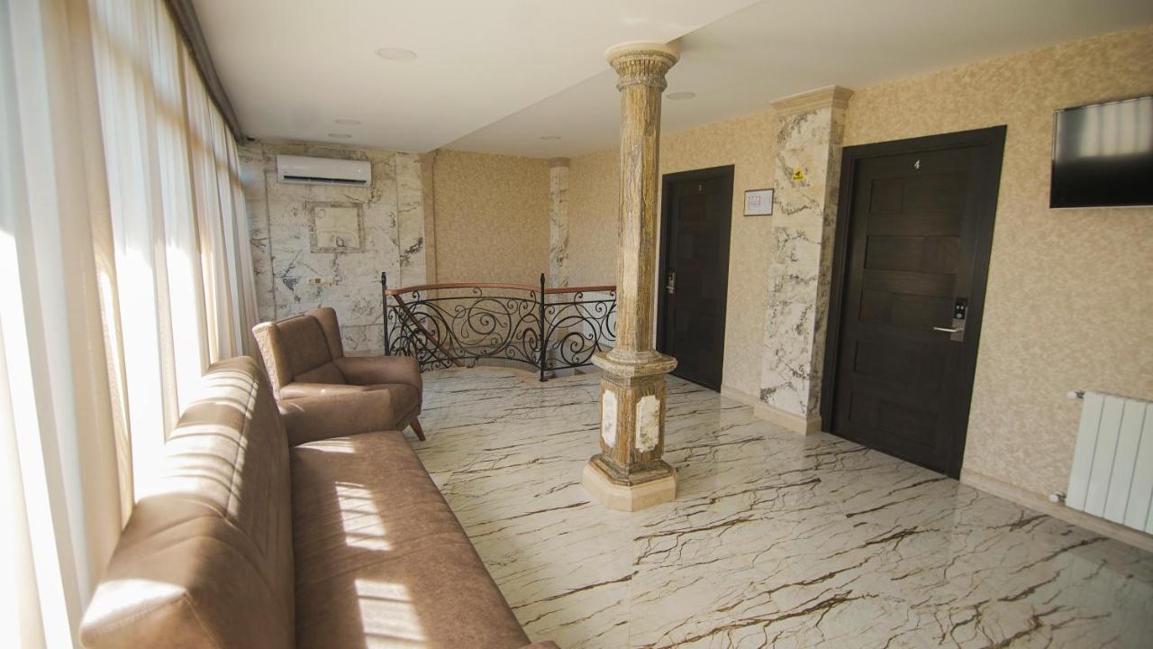 Hotel Juralius Tbilisi Exterior photo